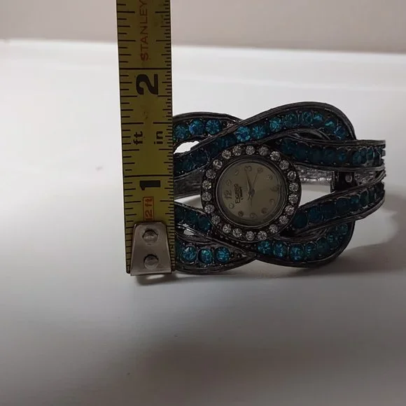 Analog Figaro Watch With Blue Plastic Stones - Picture 10 of 11